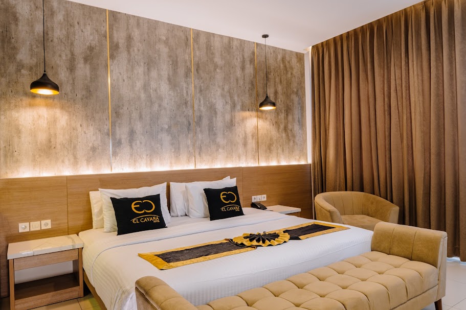 JUNIOR SUITE 217 (4)